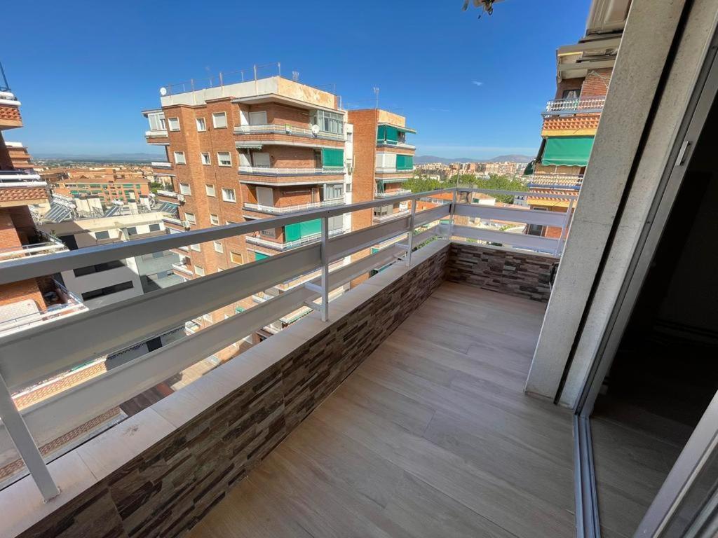 Precioso Apartamento. Buenas Vistas Y Tranquilidad Leilighet Granada Eksteriør bilde